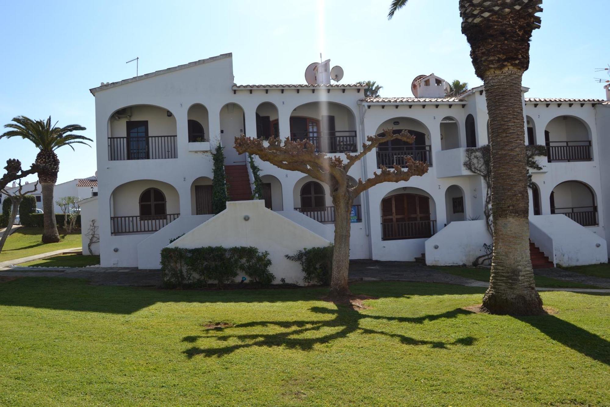 Girasols Garden 3 Apartment Son Bou Exterior photo